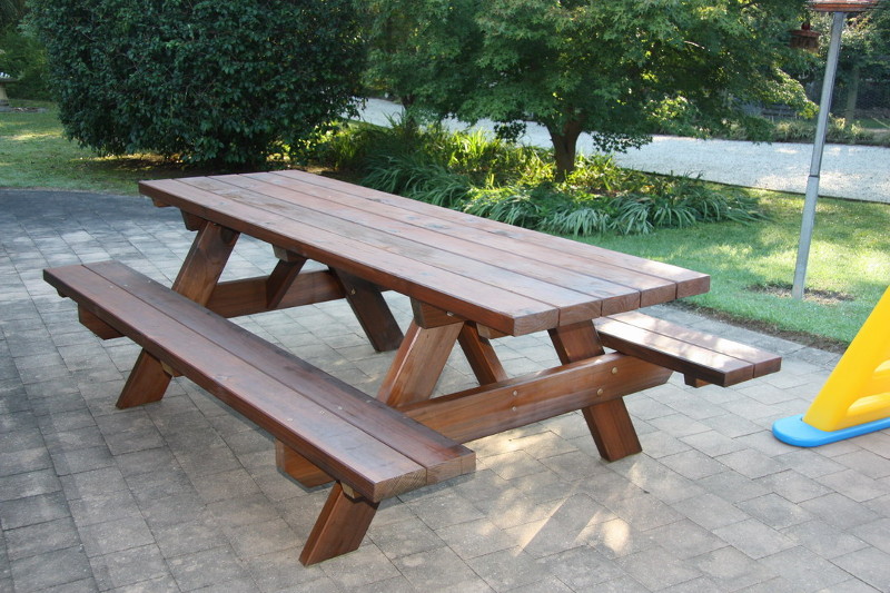 Picnic Table ACQ Merbau Woodstain